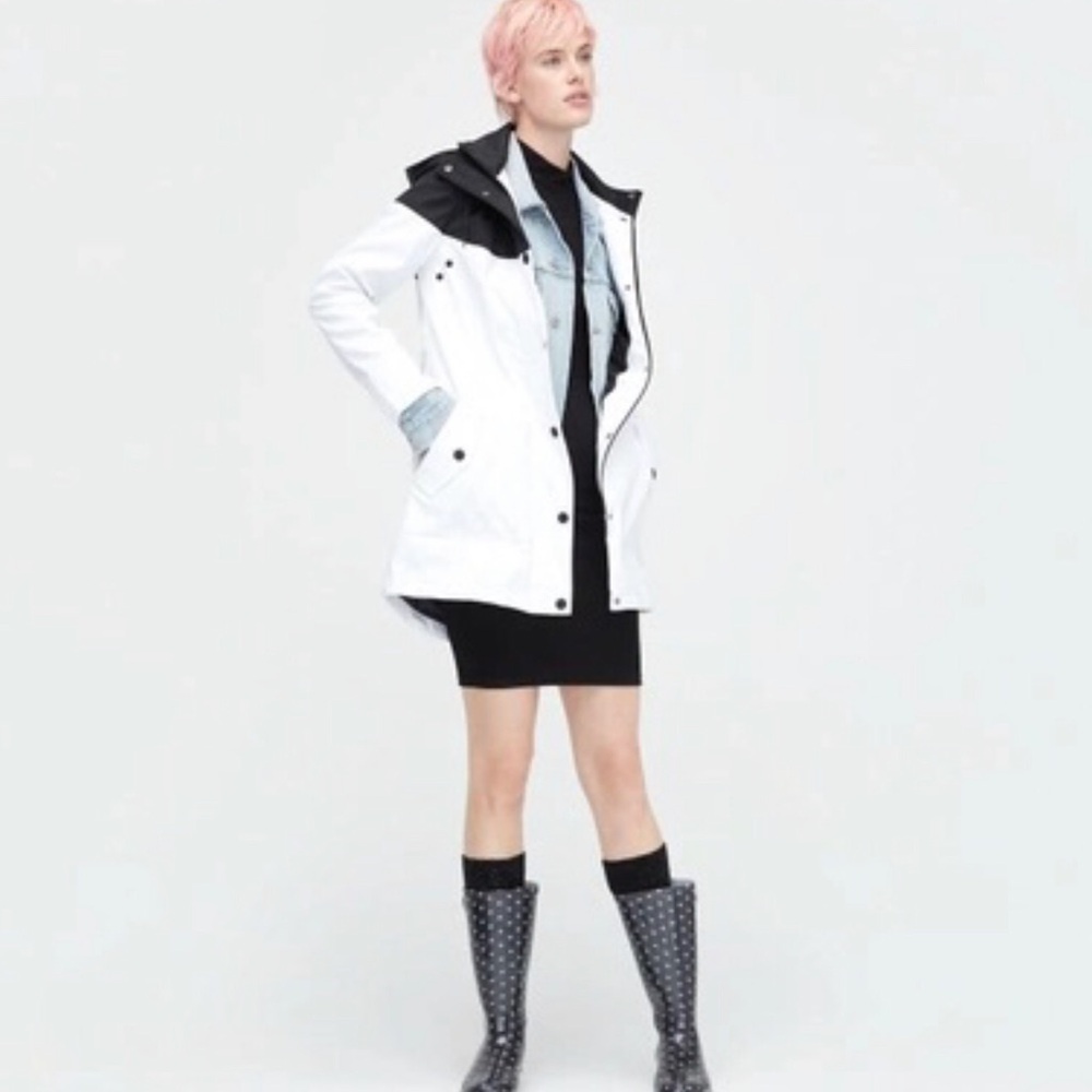 UGG TRENCH RAIN JACKET RAINCOAT-BLACK AND WHITE -WOMEN’S XS -NWT